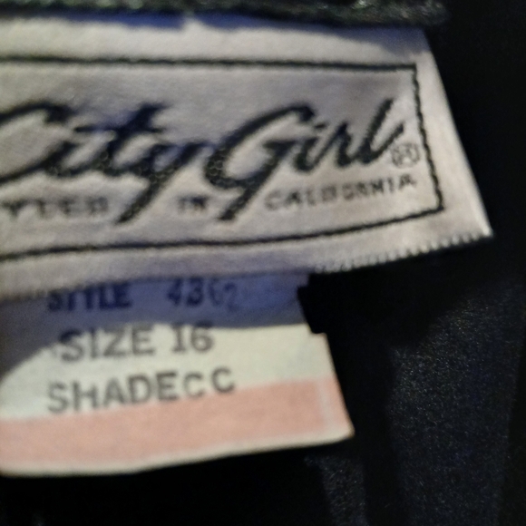 City Girl Ladies Black Dress Pants. Size 16. - Picture 11 of 12